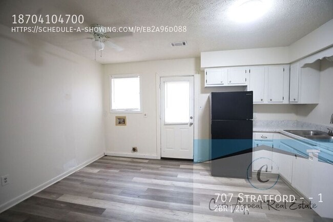 Building Photo - 707 Stratford Dr