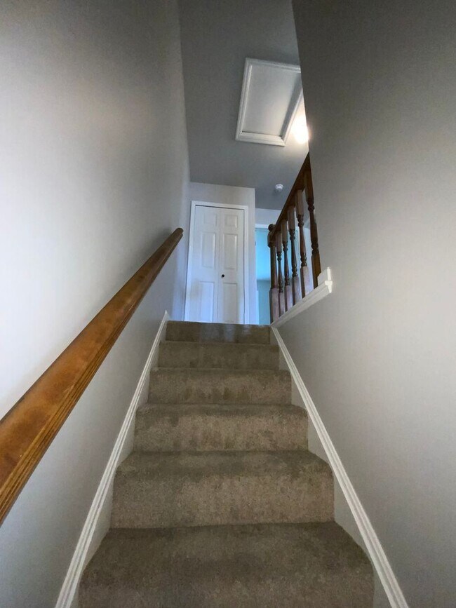 Building Photo - 3 br, 1.5 bath House - 2617 NORTHFIELD DRIVE