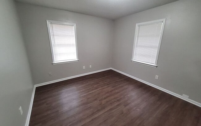 Foto del edificio - 2970 Hale Ave