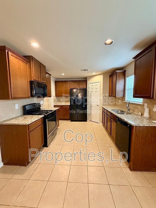 Photo - 741 Clearbrook Avenue Apartment