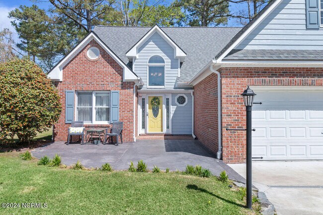 Building Photo - 202 Sand Dollar Cove