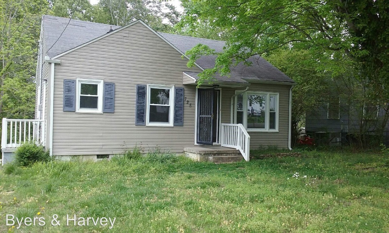 Foto principal - 2 br, 1 bath House - 725 Monroe Street