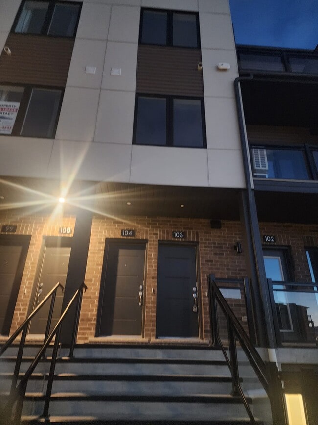 Photo du bâtiment - 940 St David St N