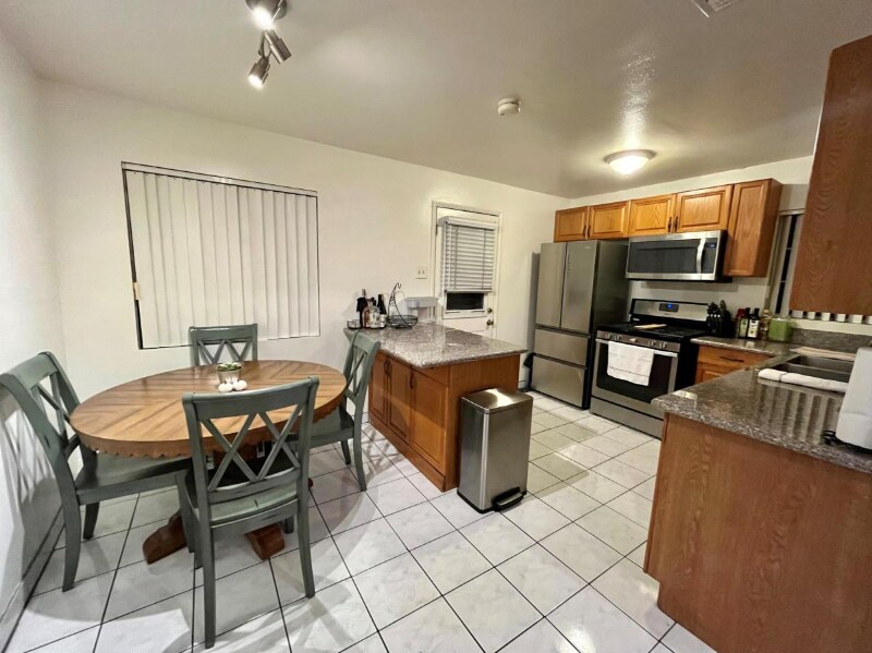 12 Houses for Rent in Lawndale, CA Westside Rentals