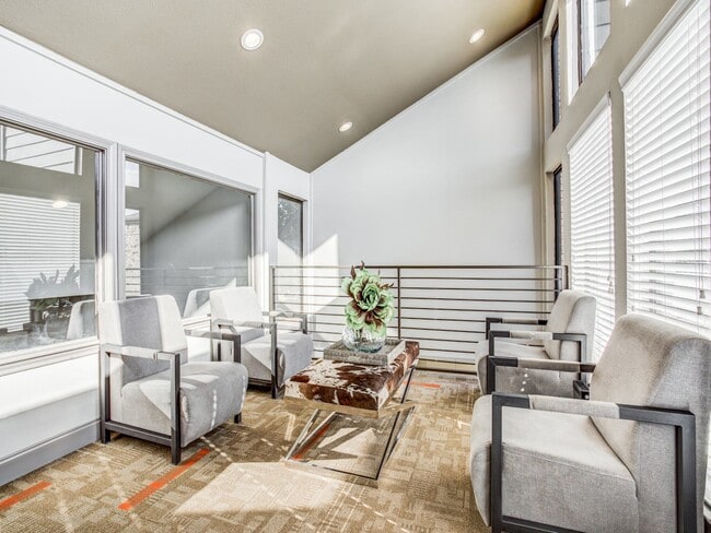 Building Photo - Chisholm Ranch