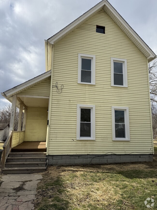 Building Photo - 179 Linden Ave NE