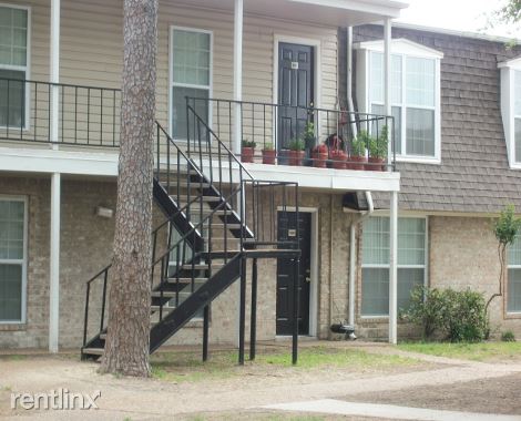 Primary Photo - 333 Uvalde Rd
