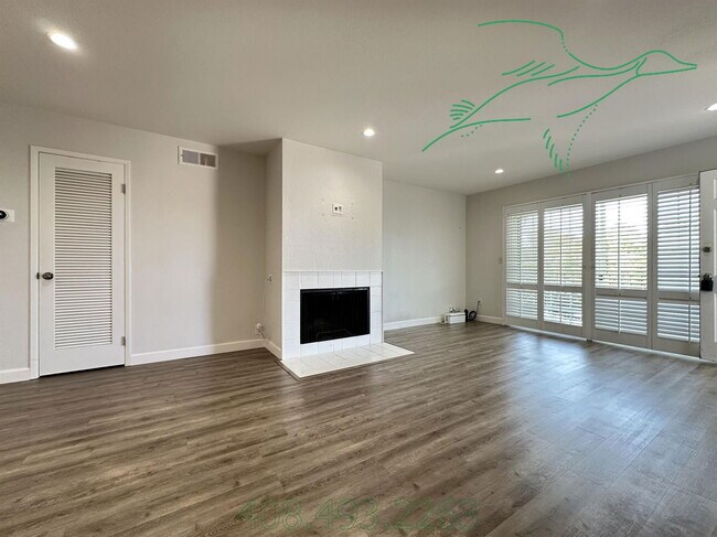 Building Photo - 1910 Mt Vernon Ct