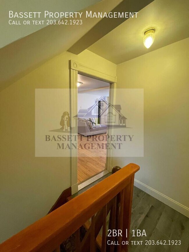 Building Photo - 75 Lincoln Ave