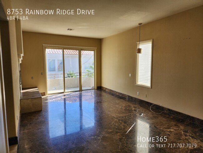 Foto del edificio - Move In Special - Beautiful two-story, 4 b...