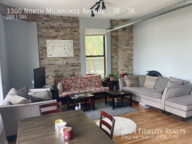 Foto del edificio - 1300 N Milwaukee Ave