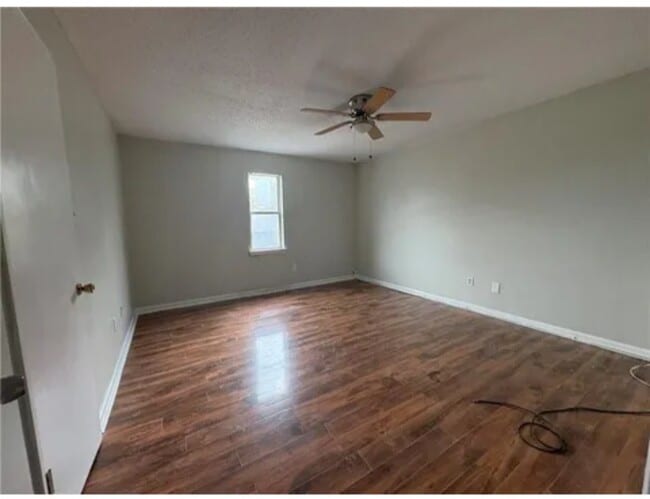 Building Photo - 9400 Hayne Blvd