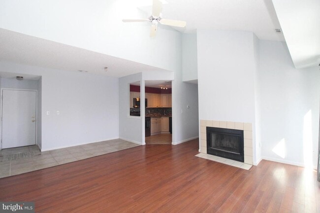 Building Photo - 7312 Tamarron Dr