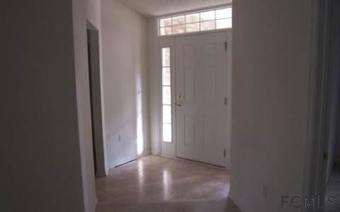 Building Photo - 7 Poinsettia Ln