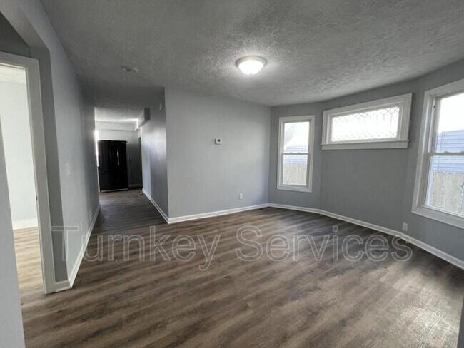 Foto del edificio - 923 Ave I