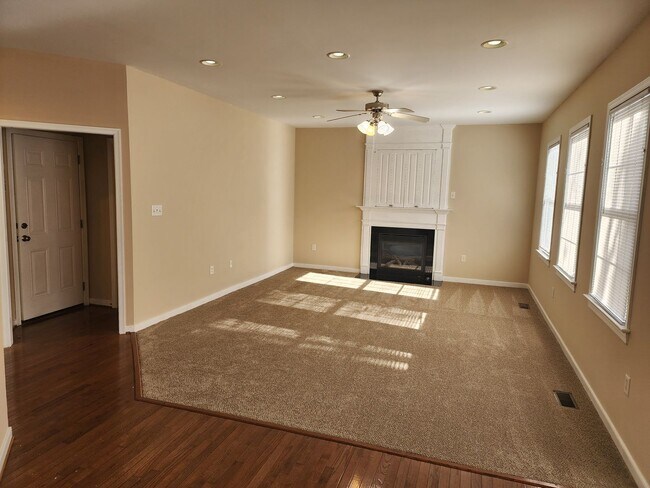Foto del edificio - 2740 Parview Way