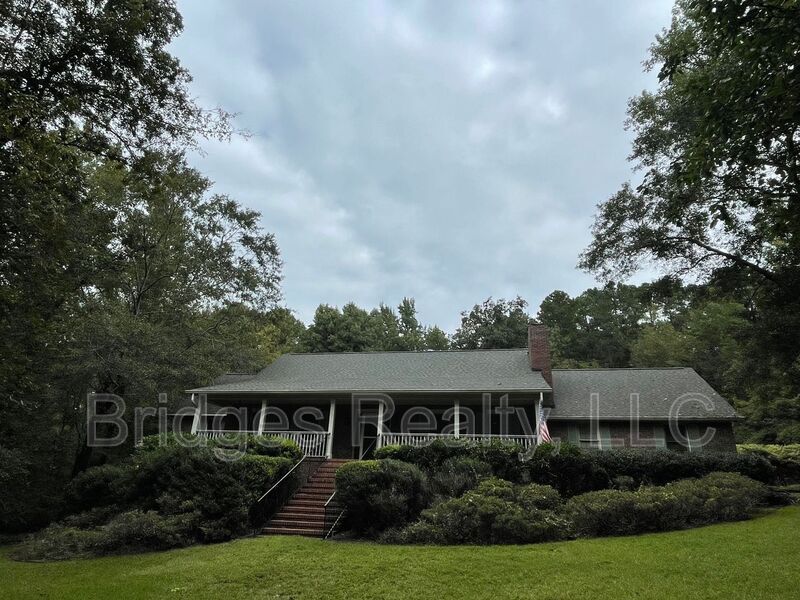 217 Sweetwater Creek Dr, North Augusta, SC 29860 House Rental in