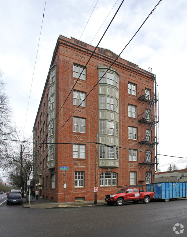 Primary Photo - The Wickersham Apartments