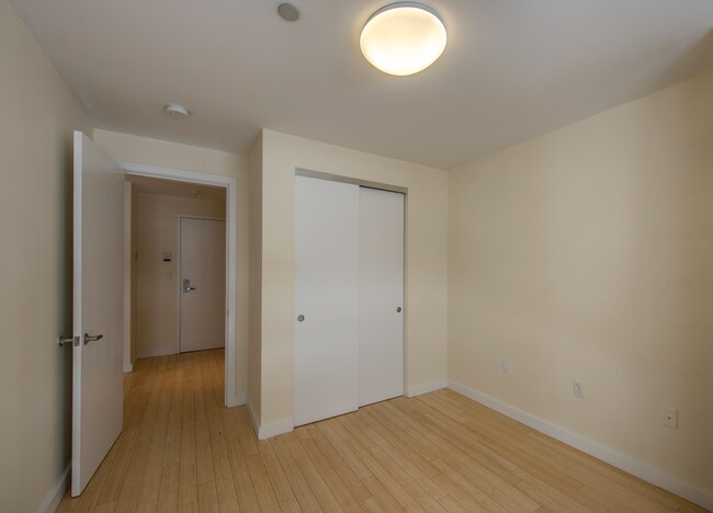 Building Photo - 42 Boylston St