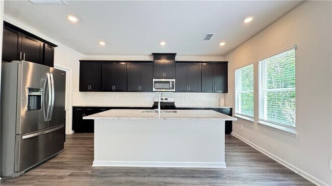 Building Photo - 30 Bur Oak Blvd