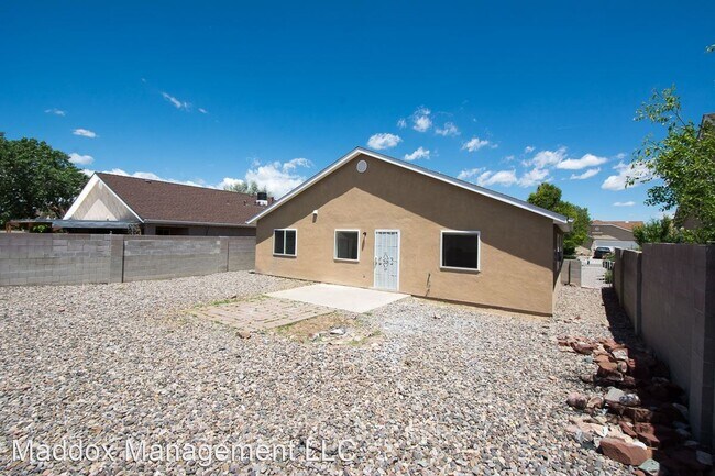 Foto del edificio - 3 br, 2 bath House - 11016 Deer Lodge Plac...