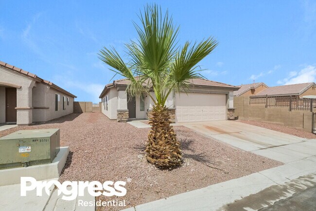 Building Photo - 3379 Greenwood Springs Dr