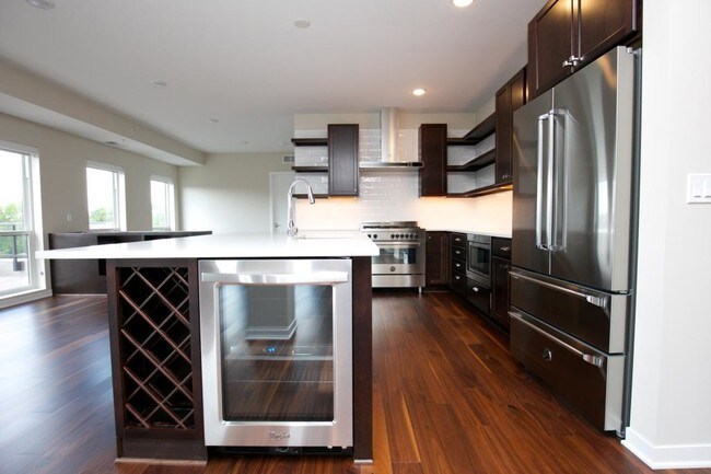 Foto del edificio - 2810 W 43rd St