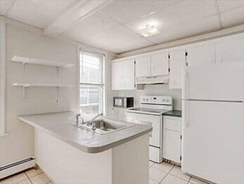 Building Photo - 156 Bennington St
