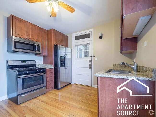 Building Photo - 4856 N Leavitt St