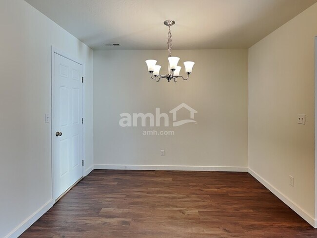 Building Photo - 4977 S Mosser Way