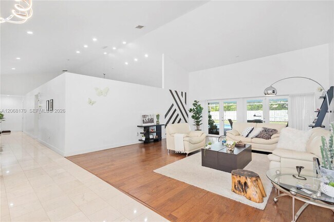 Foto del edificio - 9717 SW 111th Terrace