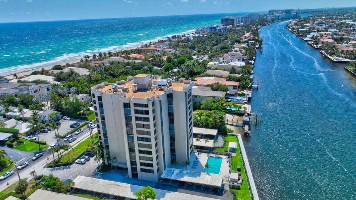 Primary Photo - 2220 S Ocean Blvd