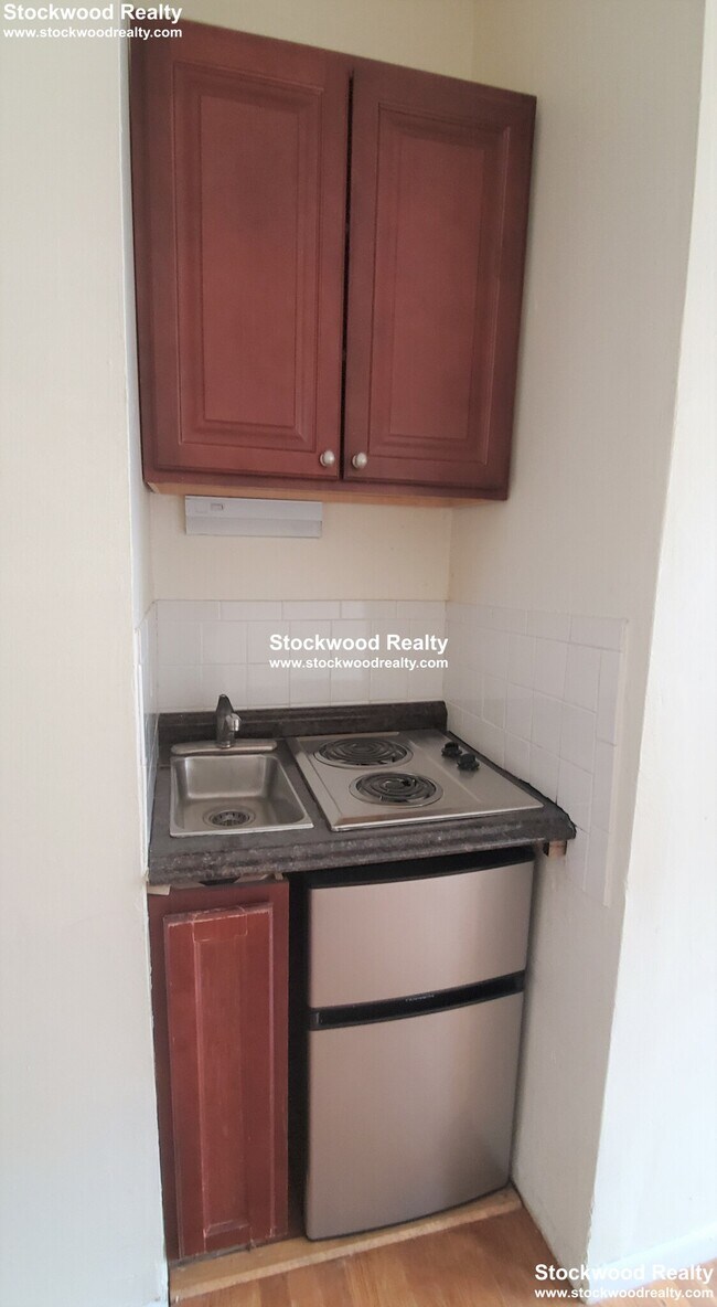 Foto del edificio - 23 S Huntington Ave