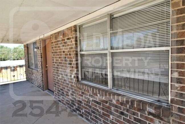 Foto del edificio - 609 Sunset Ln