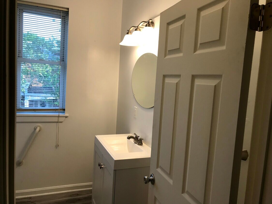 Foto principal - 524 Rose Hill Terrace