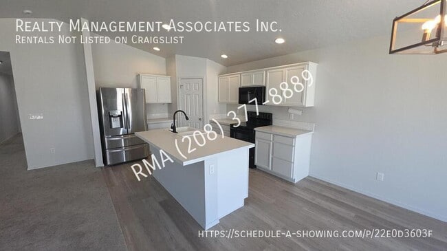 Building Photo - 13127 S Catawba River Ave