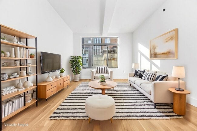 Building Photo - 96 Steuben St