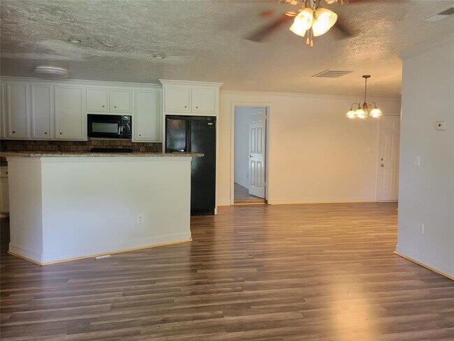 Building Photo - 5330 Keystone St