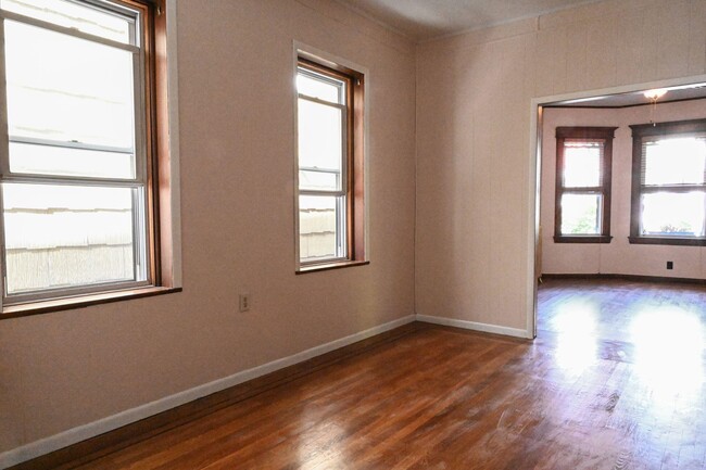 Building Photo - 226 Prospect Ave