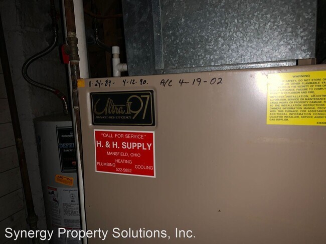 Building Photo - 3 br, 1 bath House - 66 Glenwood Blvd. Ric...