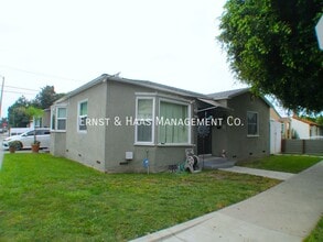 Building Photo - 358 E Sunset St