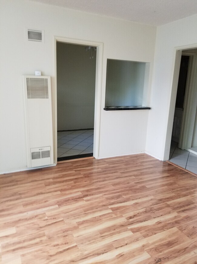 Foto del edificio - 1236 S Bedford St
