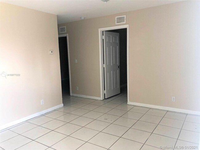 Building Photo - 11545 SW 224th St