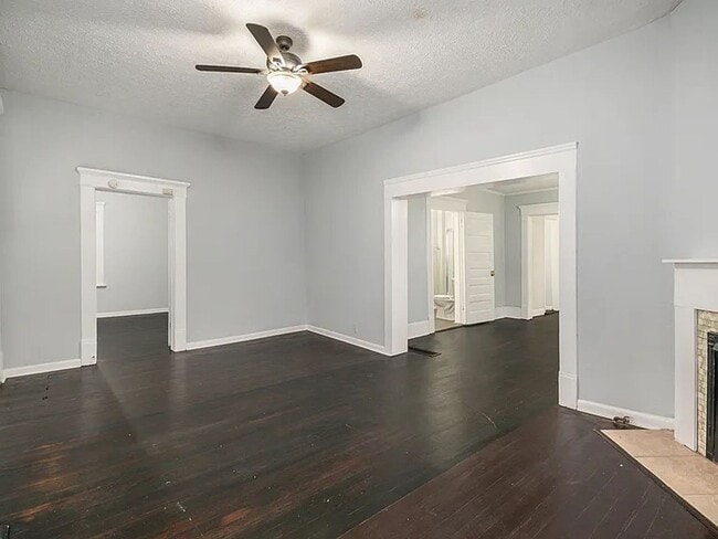 Photo - 1460 Desoto Avenue, SW House