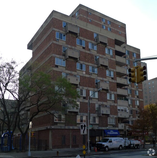 2289 5th Ave, New York, NY 10037 Apartments New York, NY