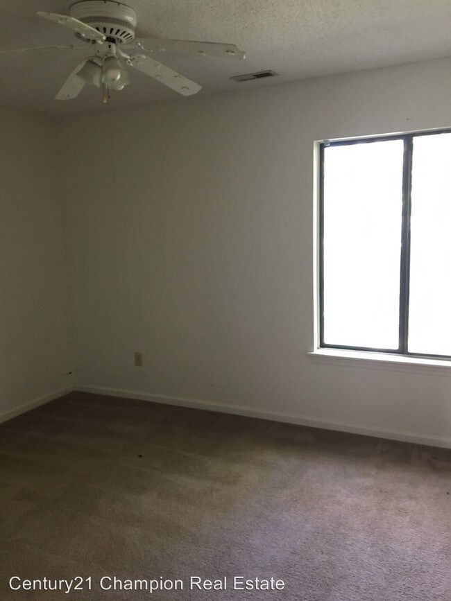 Building Photo - 115 N Onsville Pl