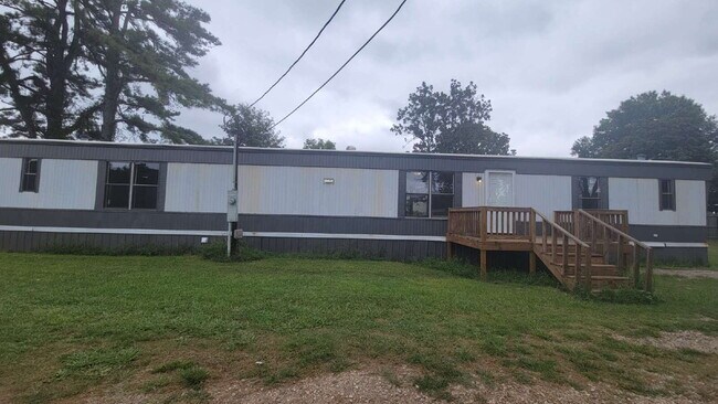 Foto del edificio - " 2-Bed, 2-Bath Mobile Home Retreat in Tan...