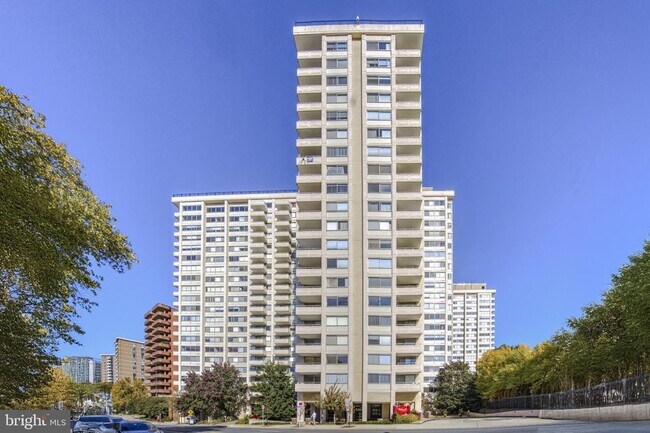 Foto del edificio - 4515 Willard Ave