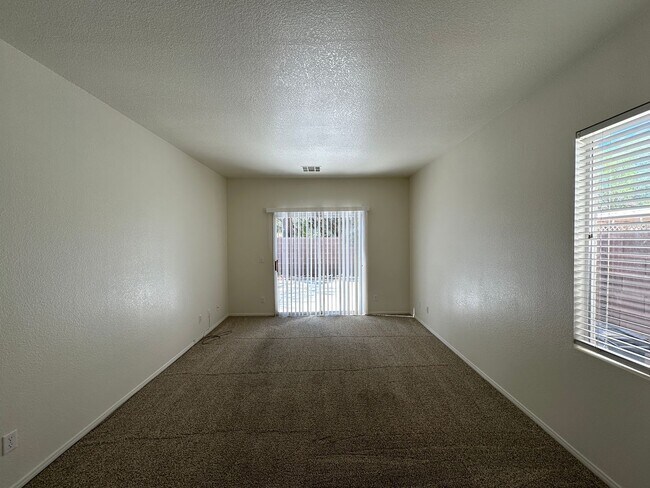Building Photo - SANTA BARBARA AT SUMMERLIN