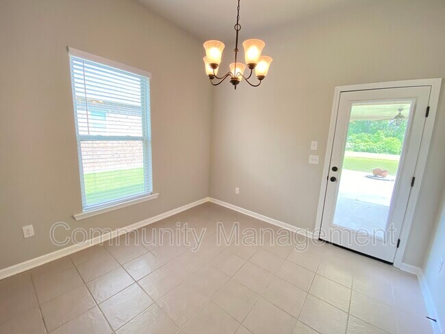 Foto del edificio - 38445 Brown Rd